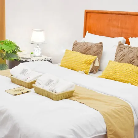 Bolo Airport Homestay